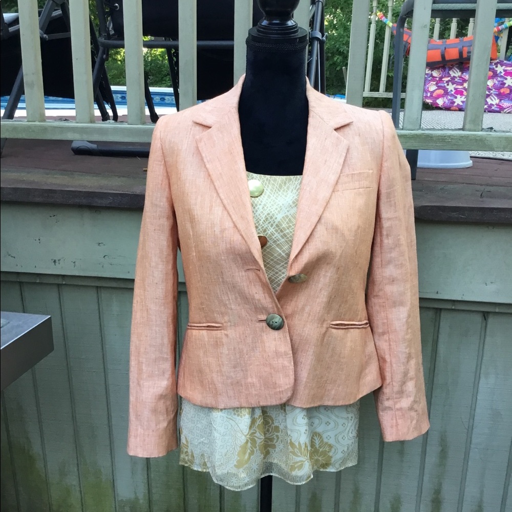 Austin Reed 100% linen blazer with brown buttons